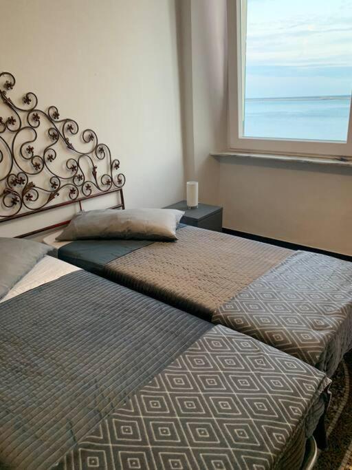 Ferienwohnung Loft 53 Waterfront Of Genova Pegli Exterior foto