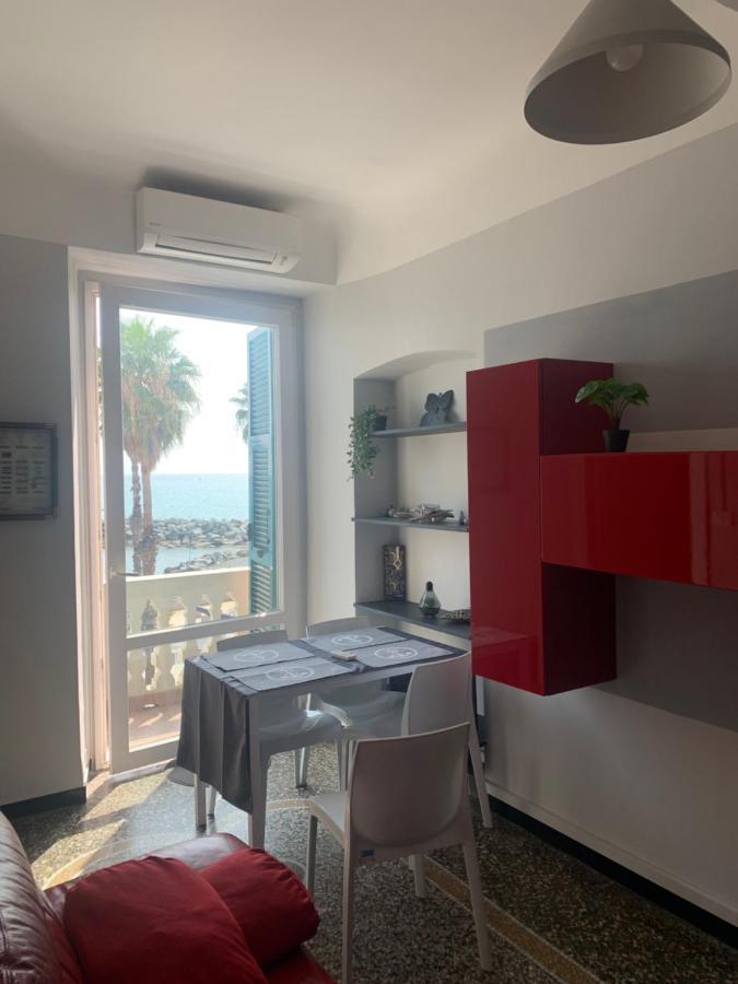 Ferienwohnung Loft 53 Waterfront Of Genova Pegli Exterior foto