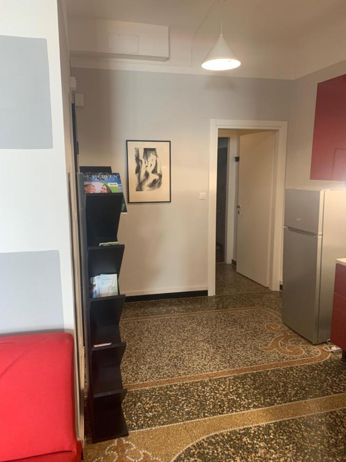 Ferienwohnung Loft 53 Waterfront Of Genova Pegli Exterior foto